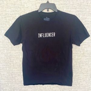 Goodie Two Sleeves Influencer Graphic Short Sleeve Shirt Size M Black Color
